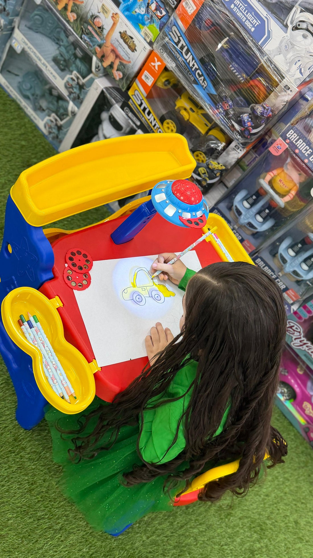 Mesa Proyector Infantil Desarmable Armaty con Silla